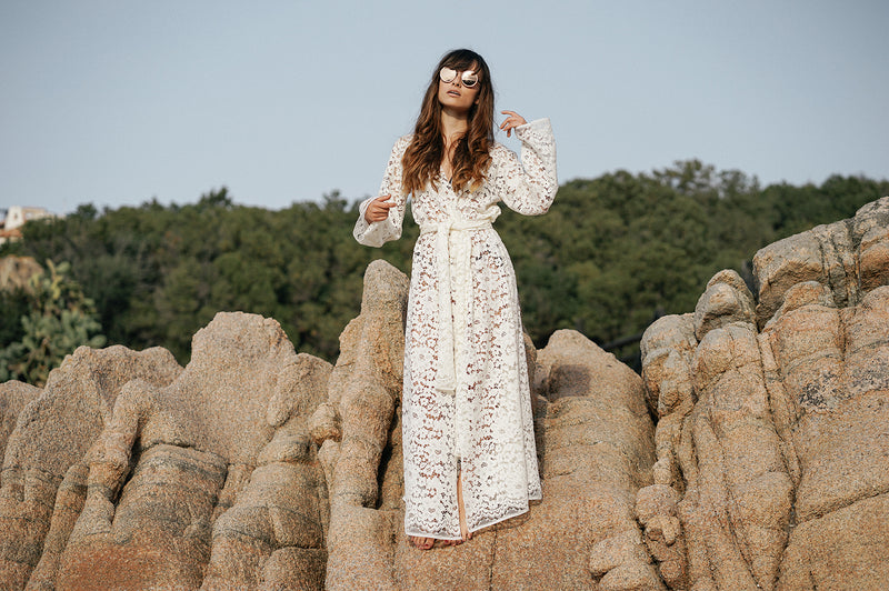 SARDEGNA LACE BEACH ROBE